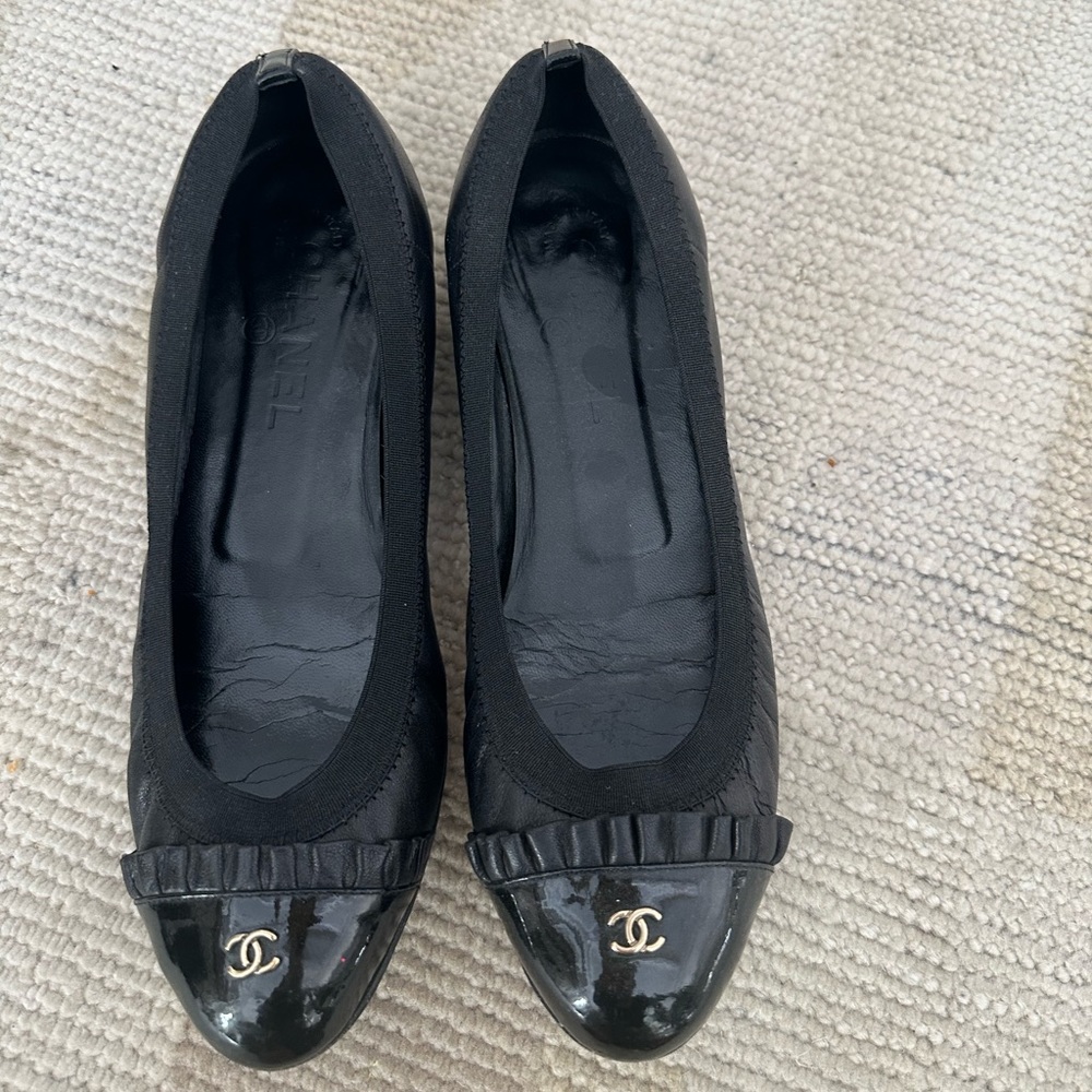 COPY - Chanel Black Ballet Flats with Patent Toe - Size 38.5
